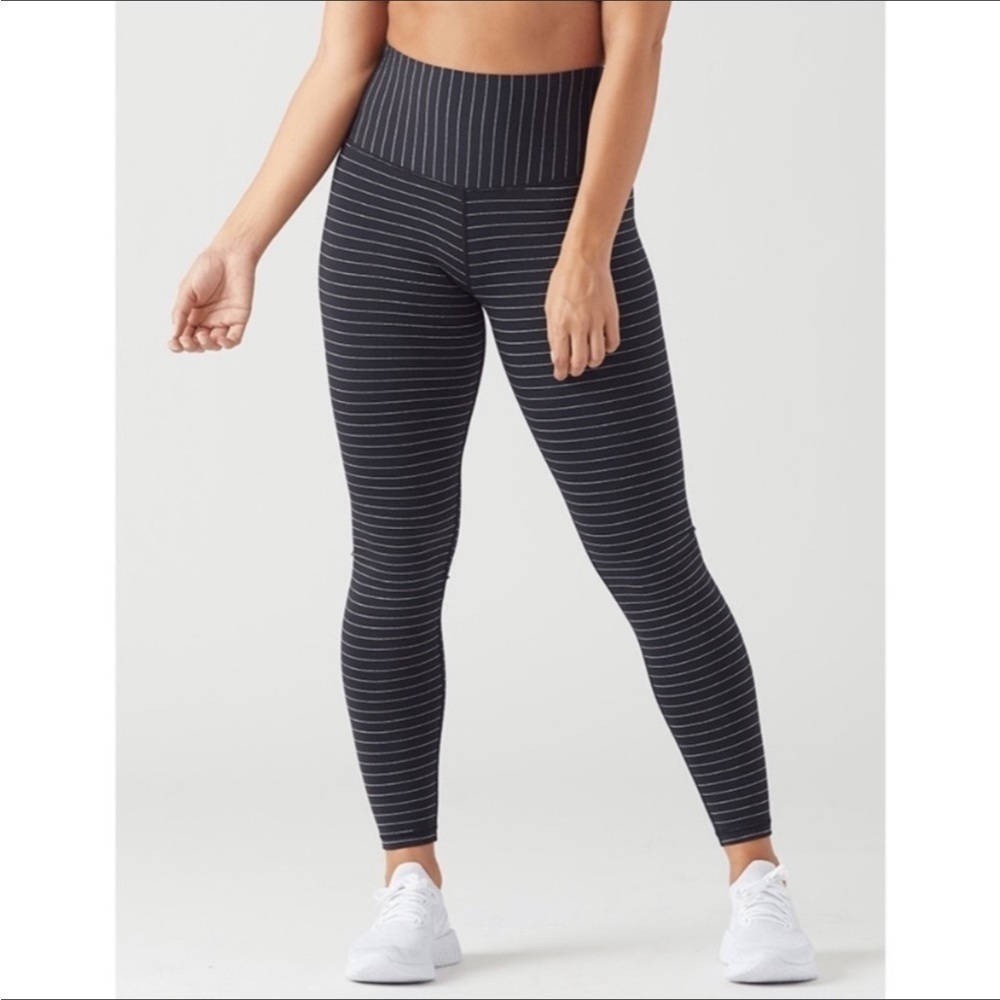 Glyder Sultry High Waist Shimmer Leggings  Tights Sz S